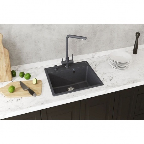 Смеситель для кухни ULGRAN Classic черный (U-016-308) - фото 2