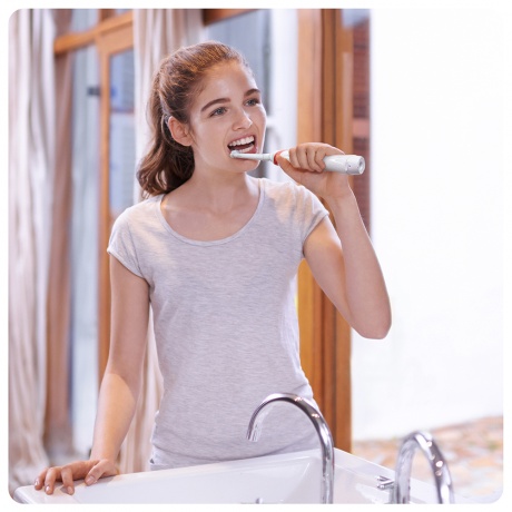 Электрическая зубная щетка Braun Toothbrush Smart 4 Teen Sensetive - фото 6