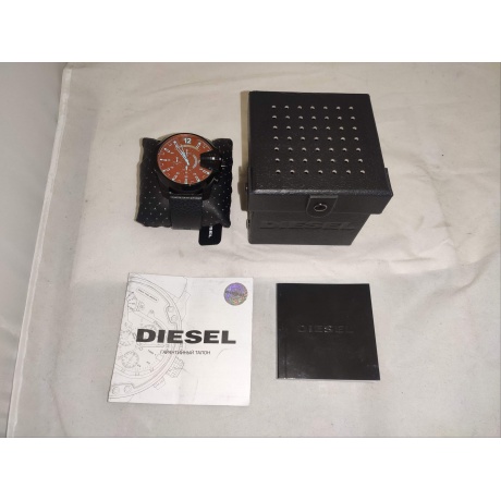 Наручные часы Diesel DZ4323 уцененный - фото 3