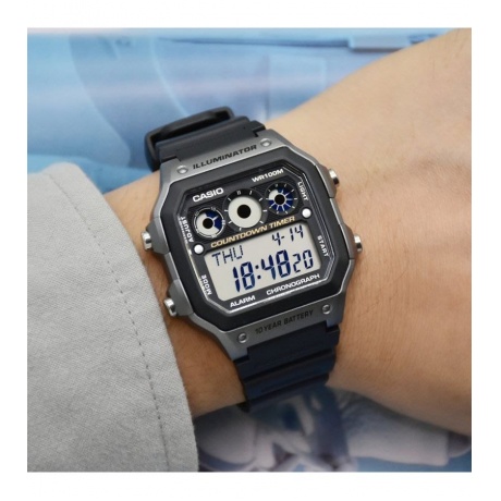 Наручные часы Casio AE-1300WH-8A - фото 3