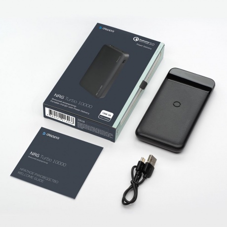 Внешний аккумулятор Deppa NRG Turbo Qi LCD 10000 mAh QC 3.0 PD 18W Qi 10W черный - фото 12