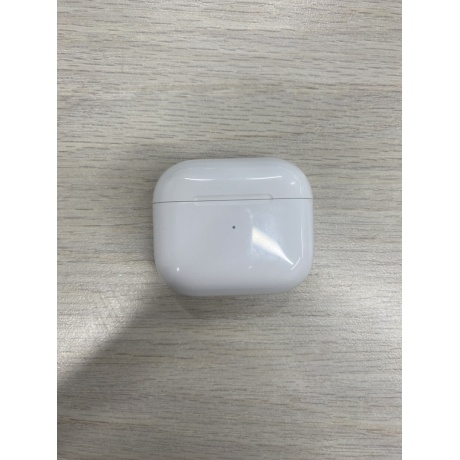 Наушники Apple AirPods 3 MagSafe Charging Case, белый MME73 уцененный - фото 3