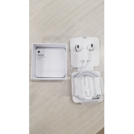 Наушники с микрофоном Apple EarPods 3,5mm MNHF2ZM/A отличное состояние - фото 2