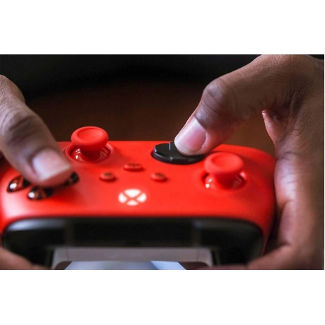 Геймпад  Xbox Controller Pulse Red (QAU-00013) - фото 6