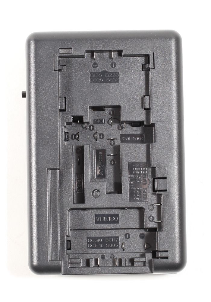 З/у универсальное Flama FLC-UNV-PAN для батарей Panasonic устройство зарядное для аккумуляторов 18650 на 4 батареи