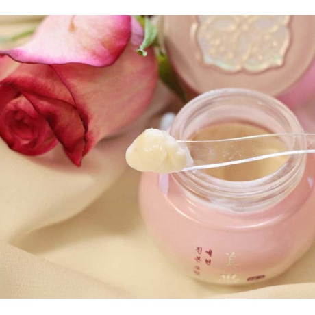 Омолаживающий питательный крем для лица Missha Yei Hyun Cream 50 мл - фото 9