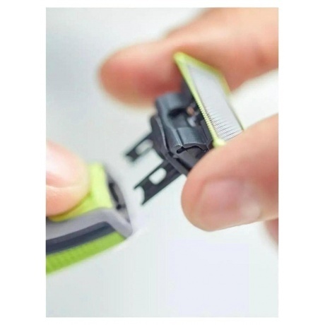 Триммер Philips OneBlade QP2724/10 - фото 17