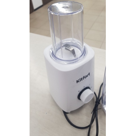 Блендер стационарный Kitfort КТ-1380 отличное состояние - фото 2
