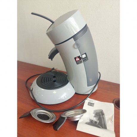 Капсульная кофемашина Philips HD6553/70 хорошее состояние - фото 2
