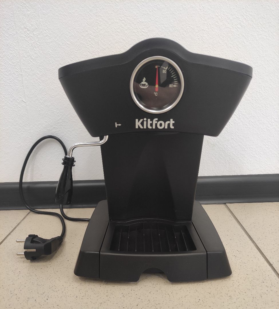 Кофеварка рожковая Kitfort KT-706, 3.5 Бар хорошее состояние - фото 4