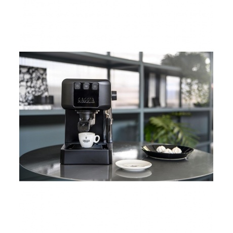 Кофеварка рожковая Gaggia Espresso BLACK - фото 11