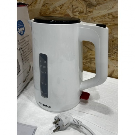 Электрический чайник Bosch TWK 1M121 отличное состояние - фото 3