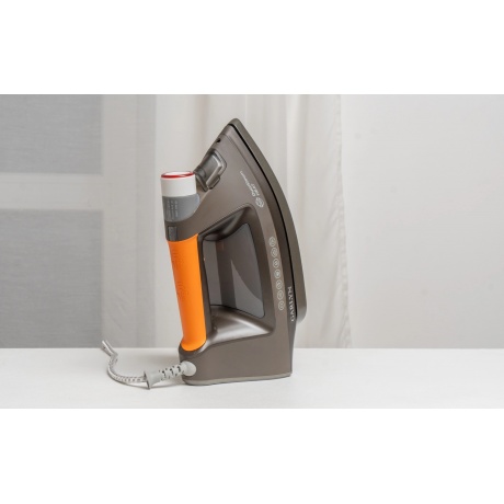 Утюг с парогенератором GARLYN GT-500 - фото 12