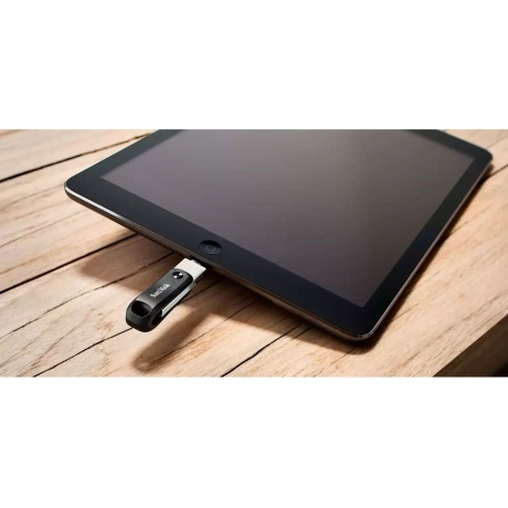 Флешка 64GB SanDisk iXpand Go USB3.0/Lightning SDIX60N-064G-GN6NN - фото 8