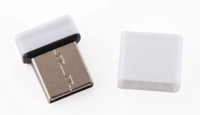 Флешка Qumo Nano 16GB (QM16GUD-NANO-W) USB 2.0 белый - фото 2