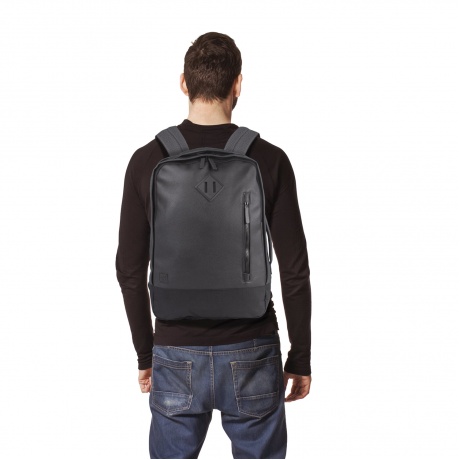 Рюкзак BRAUBERG молодежный с отделением для ноутбука, Квадро, искуственная кожа, черный, 44х29х13 см, 227088 - фото 9