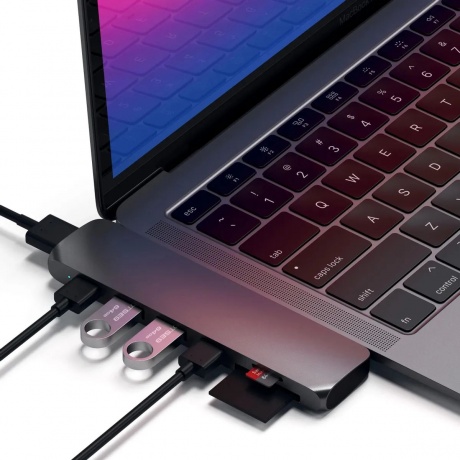 USB-хаб Satechi Aluminum Pro Hub для Macbook Pro (USB-C). Порты: HDMI, Thunderbolt 3, USB Type-C, SD, microSD, 2 x USB 3.0. Цвет серый космос. - фото 5