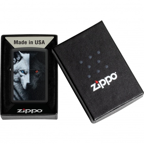 Зажигалка Zippo Two Wolves с покрытием Black Matte черная - фото 5