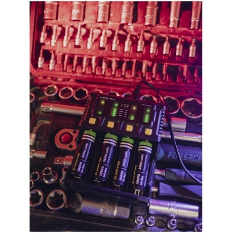 Зарядное устройство Armytek Uni C4 4 канальное - фото 13