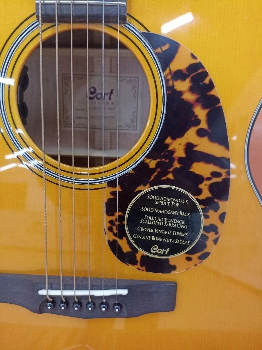 Гитара Электро-акустическая Cort L300VF-NAT Luce Series натуральный хорошее состояние - фото 2