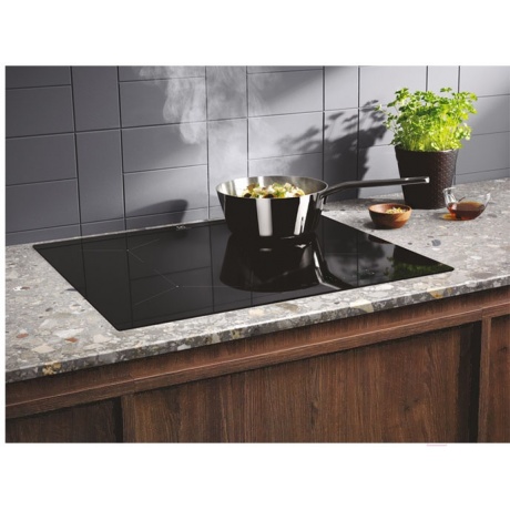 Индукционная варочная панель Electrolux LIL61424C черная - фото 6