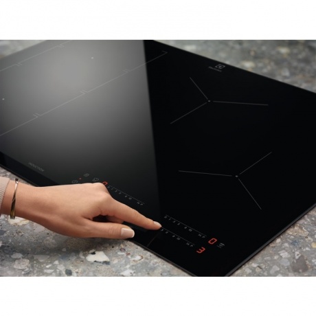 Индукционная варочная панель Electrolux EIV634 - фото 5