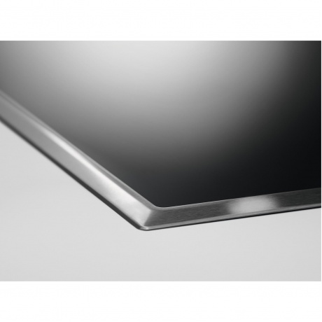 Электрическая варочная панель Electrolux EHF6240XXK Black - фото 5