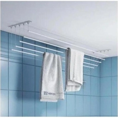 Сушилка для белья Лиана- 2,8 потолочная хорошее состояние