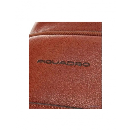 Рюкзак слинг Piquadro Black Square, коричневый натур.кожа CA4827B3/CU - фото 4