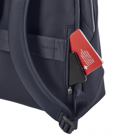 Рюкзак Victorinox Victoria Signature Deluxe Backpack, синий, 32x18x39 см, 18 л 612202 - фото 12