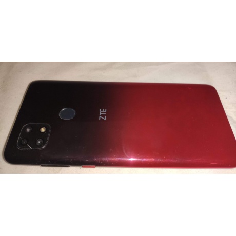 Смартфон ZTE Blade 20 Smart Black/Red уцененный - фото 4