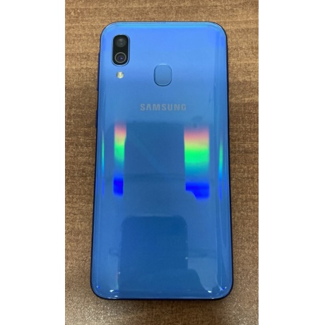 Смартфон Samsung Galaxy A40 64GB (2019) A405F Blue состояние хорошее - фото 2