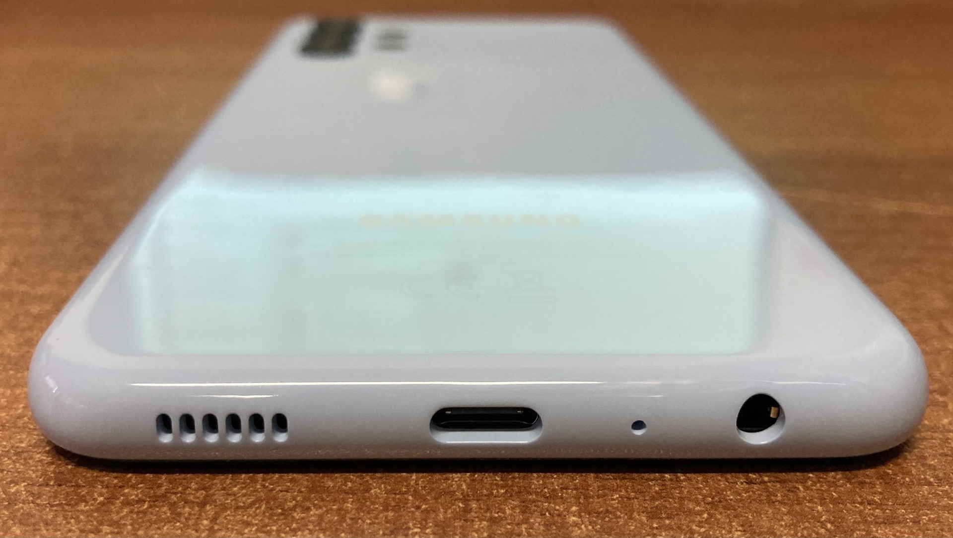 Смартфон Samsung Galaxy A13 464Gb SM-A137FLBGMEB Blue состояние отличное