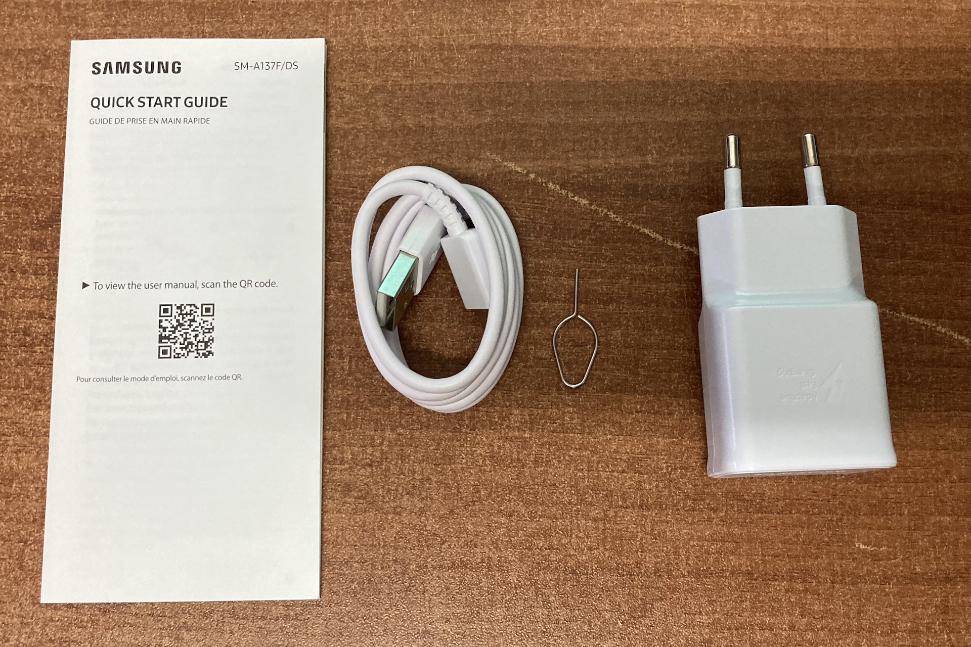 Смартфон Samsung Galaxy A13 464Gb SM-A137FLBGMEB Blue состояние отличное