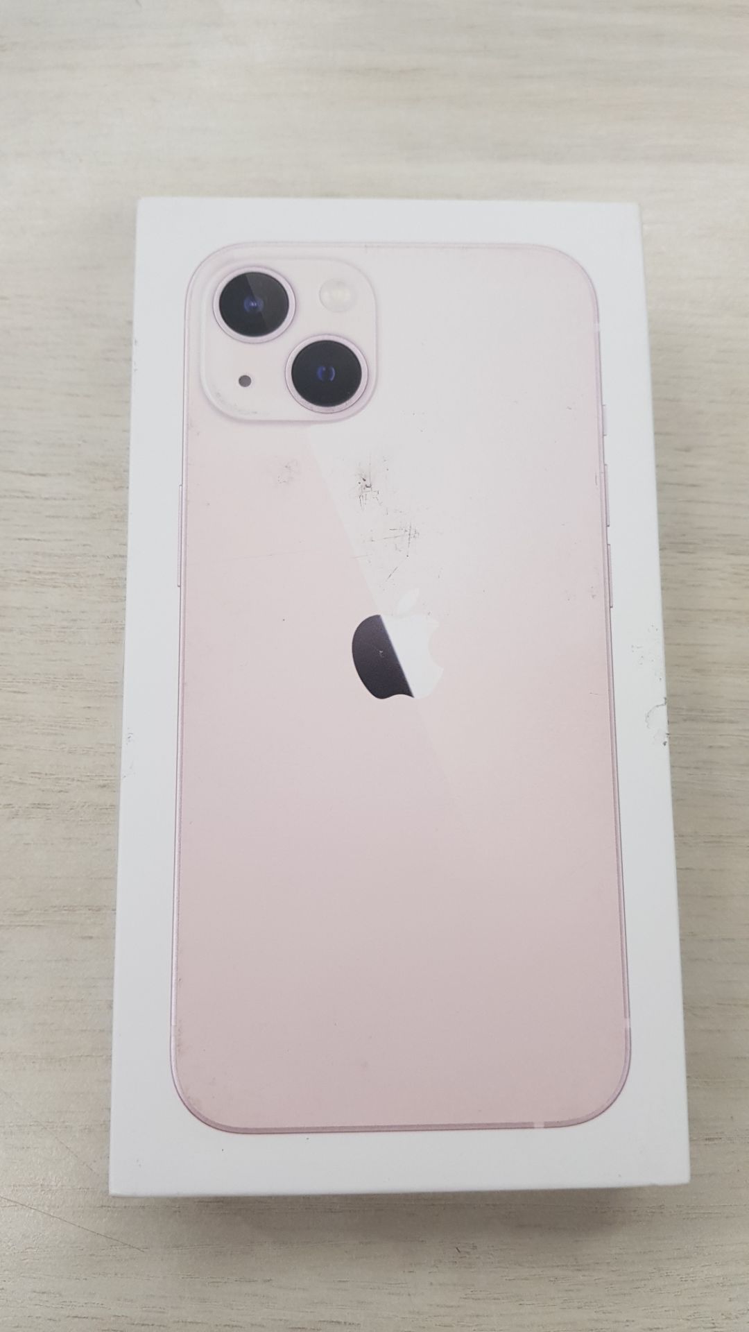 Смартфон Apple iPhone 13 128Gb (MLDW3CH/A) Pink отличное состояние – купить  в Уфе | интернет-магазин KotoFoto.ru