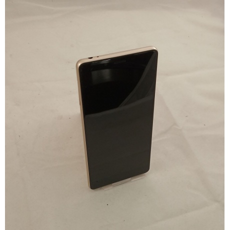 Смартфон Sony Xperia L3 I4312 Gold уцененный - фото 3